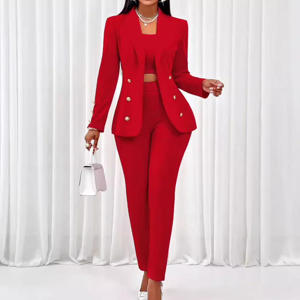 Three pieces cloth suit 