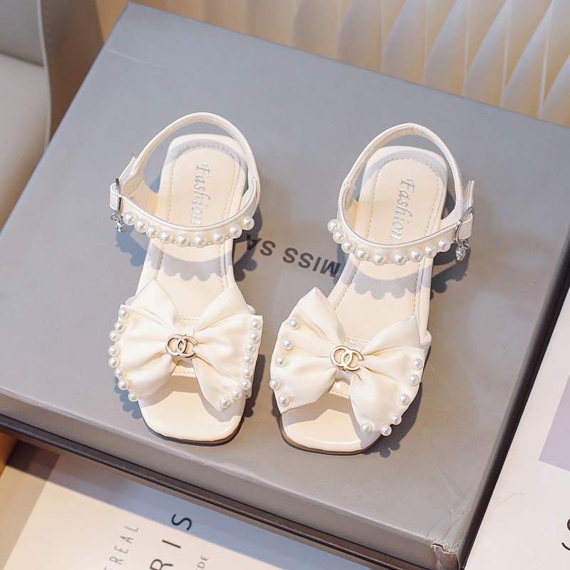 Children's sandals 2024