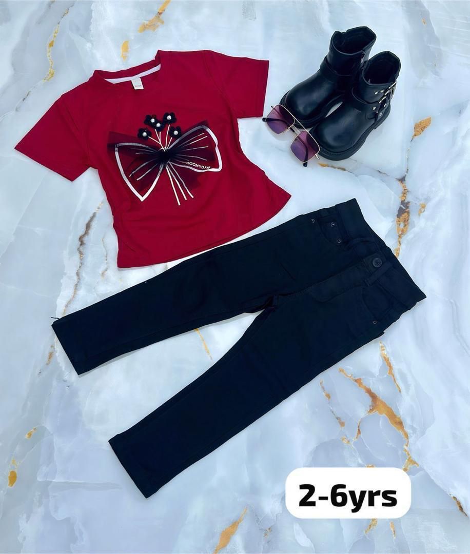 casual girls' outfit set suitable for ages 2-6 years. 